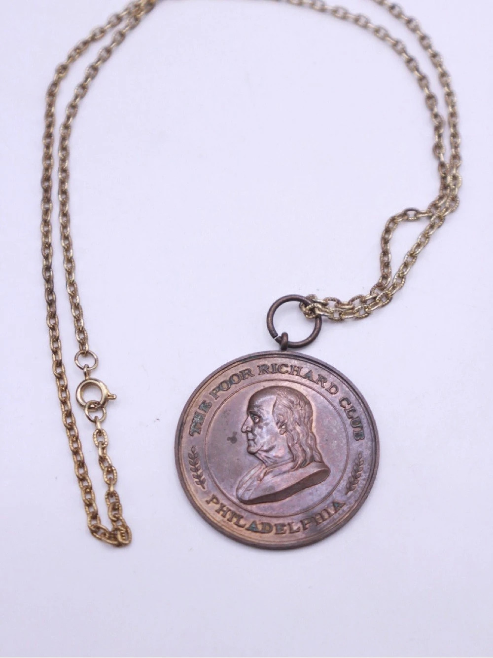 Antique 1900-1930 Maxwell & Berlet "Poor Richard Club" bronze medallion Franklin